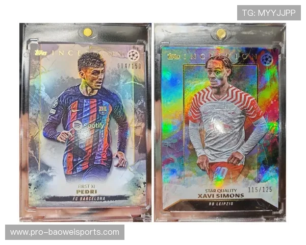 足球运动员开球星卡揭秘：探索球员背后的秘密与球场瞬间的独特魅力